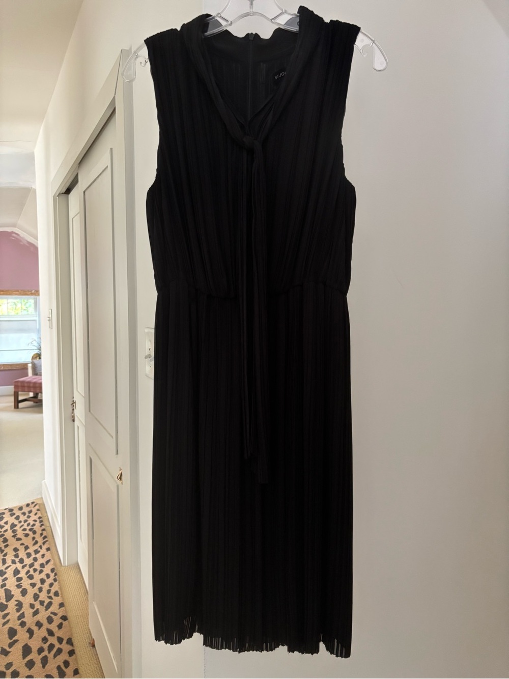 St. John pleated dress, black, size 8